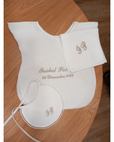 Coordinato Battesimo con merlettino in lino bianco