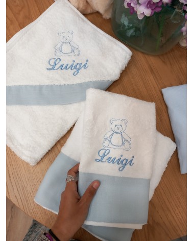 Coordinato da bagno in spugna di cotone e lino