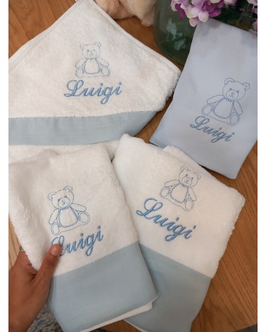 Coordinato da bagno in spugna di cotone e lino