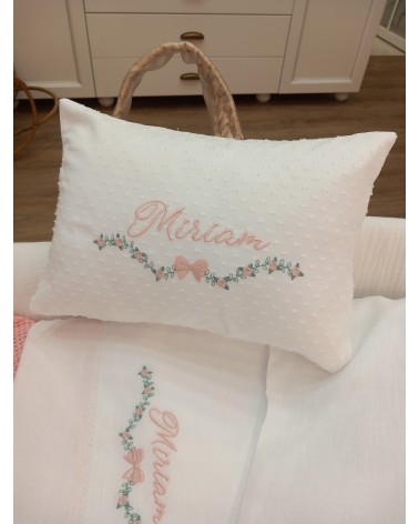 Cuscino decorativo in plumetis