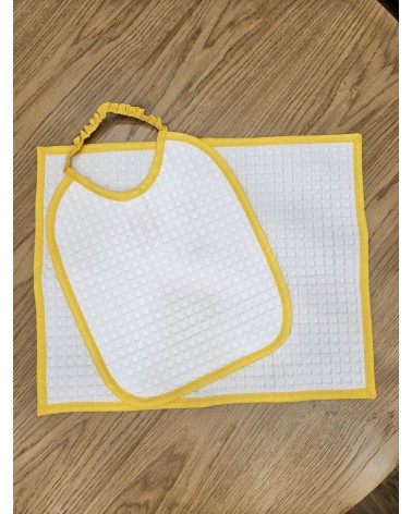 Set Asilo, tovaglietta e bavaglino GIALLO