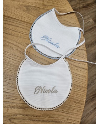 Coppia di bavaglini personalizzati - piquè di cotone cappuccino merlettino panna
