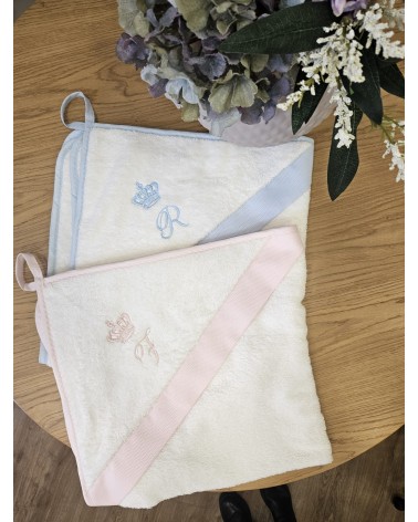 Accappatoio Baby Love in spugna bianca corona imperiale valentine love celeste cipria