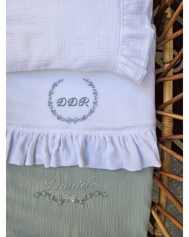 Coordinato nascita in mussola, Lenzuolino con federa cuscino, coprimaterassino e copertina