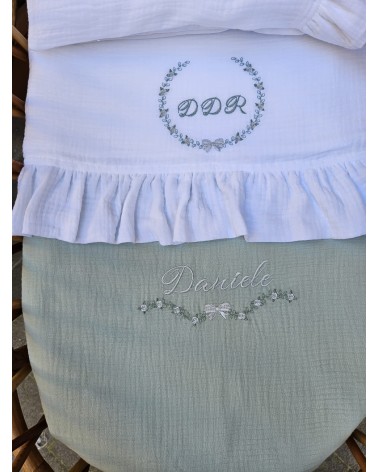 Coordinato nascita in mussola, Lenzuolino con federa cuscino, coprimaterassino e copertina