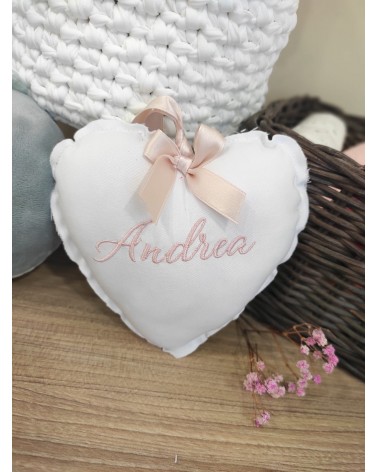 Pendente a Cuore con ricamo