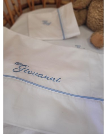 Coordinato nascita in cotone bianco con bavaglino