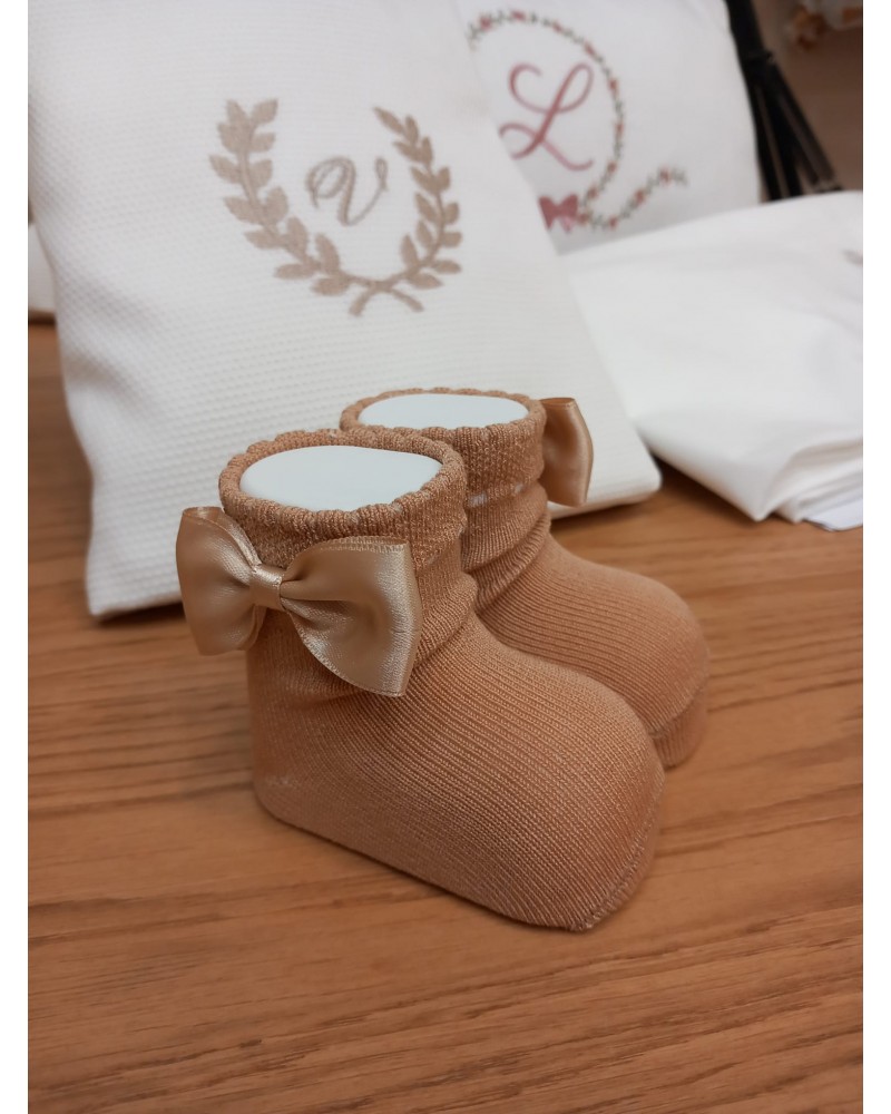 Calzini Newborn con fiocco laterale in raso