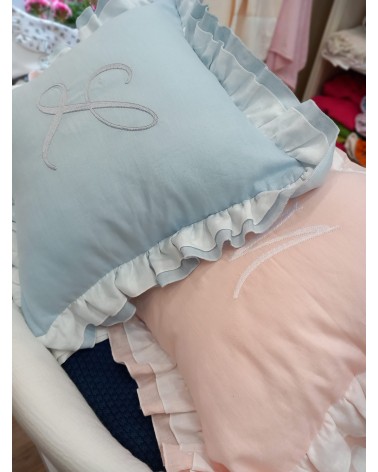 Cuscino in lino con doppia rouche