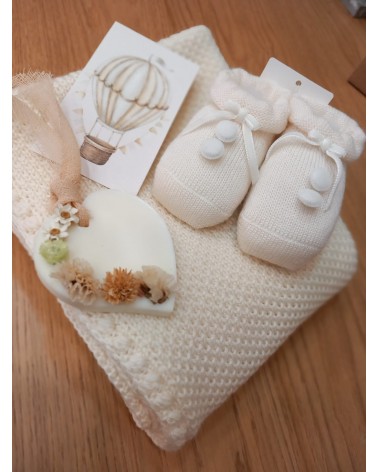 Completo neonato in lana merinos panna